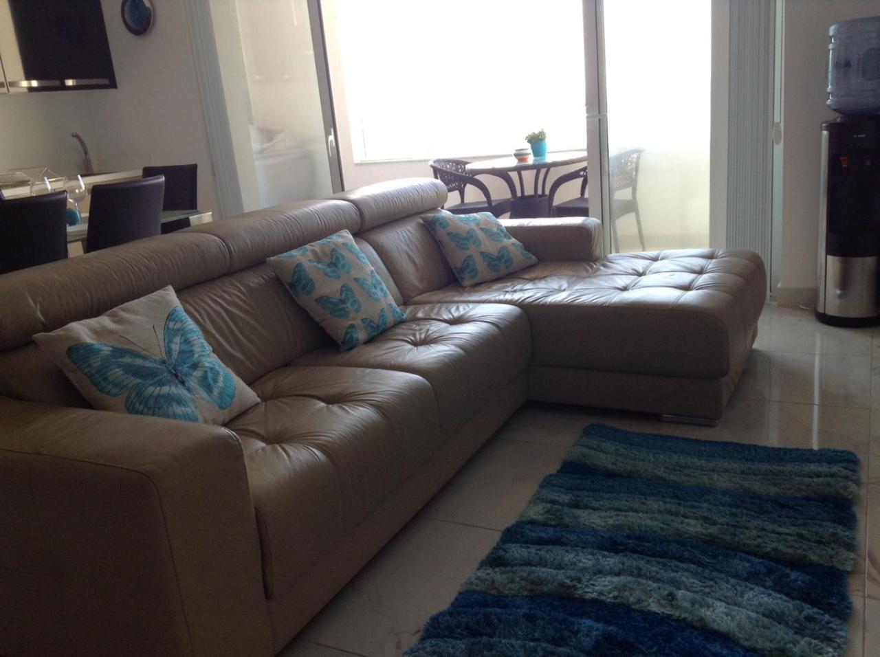 Seafront Apartment With Pool St. Paul's Bay Bagian luar foto